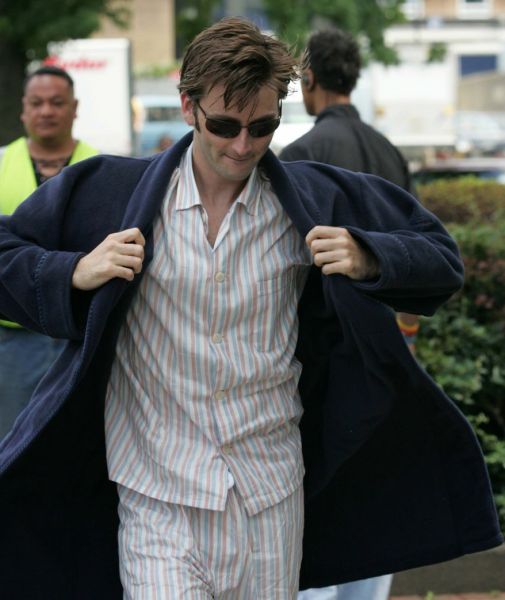 Doctor_Who_-_Christmas_Episodes_-_The_Christmas_Invasion_-_On_Set_(49).jpg