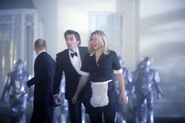 Doctor_Who_-_Season_2_-_HQ_Images_-_Stills_(23).JPG