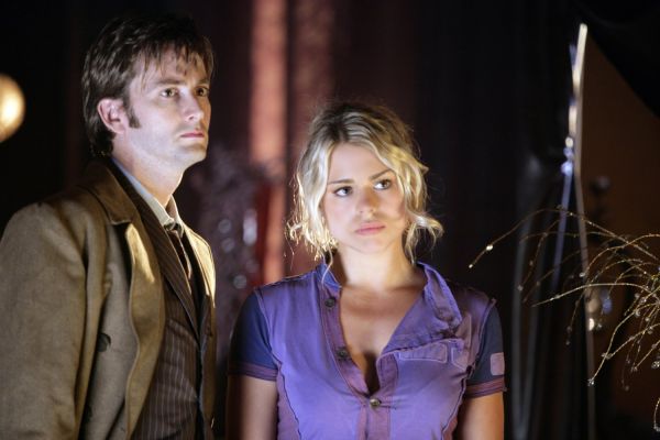 Doctor_Who_-_Season_2_-_HQ_Images_-_Stills_(29).jpg