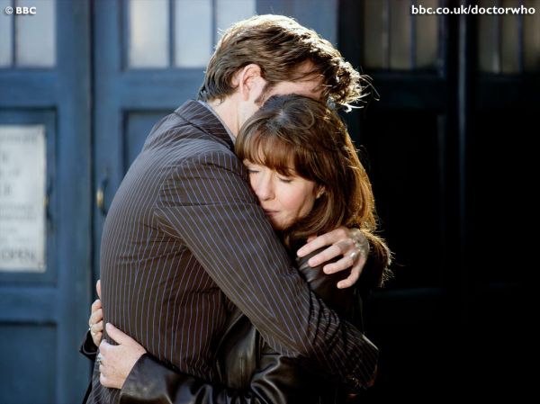 Doctor_Who_-_Season_2_-_HQ_Images_-_BBC_Wallpapers_(14).jpg