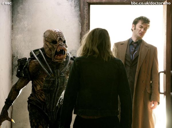 Doctor_Who_-_Season_2_-_HQ_Images_-_BBC_Wallpapers_(66).jpg