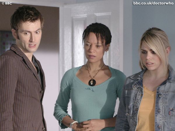 Doctor_Who_-_Season_2_-_HQ_Images_-_BBC_Wallpapers_(67).jpg