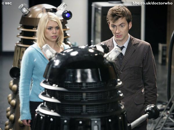 Doctor_Who_-_Season_2_-_HQ_Images_-_BBC_Wallpapers_(85).jpg