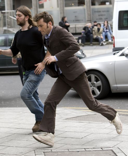 Doctor_Who_-_The_Specials_-_The_End_of_Days_(rumoured_title)_-_On_Set_-_early_April_2009_(04).jpg